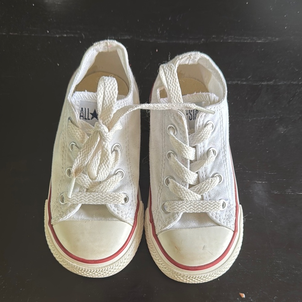 Kids White Canvas Converse